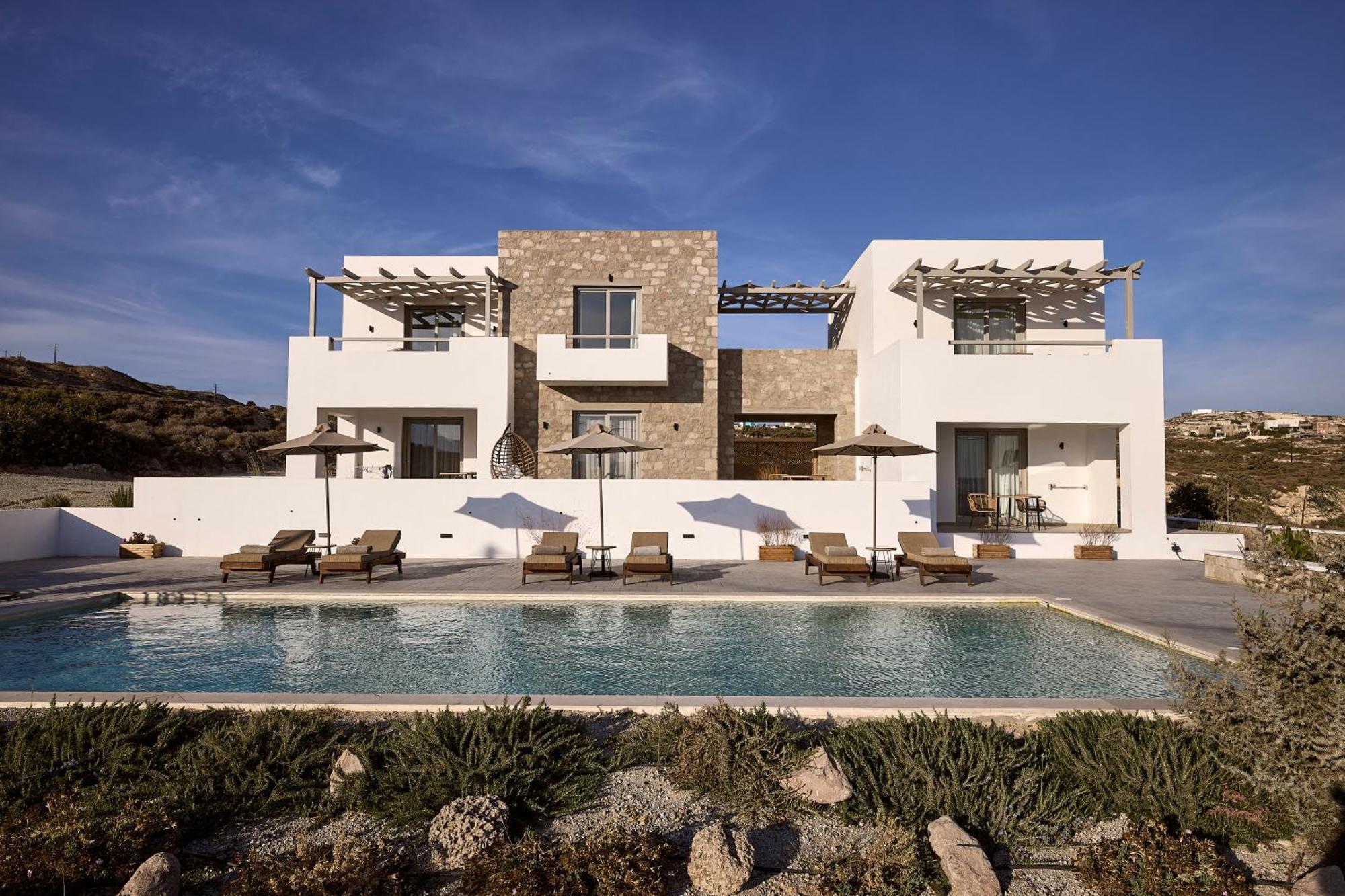 Kedros Milos Suites Adamantas  Exteriör bild
