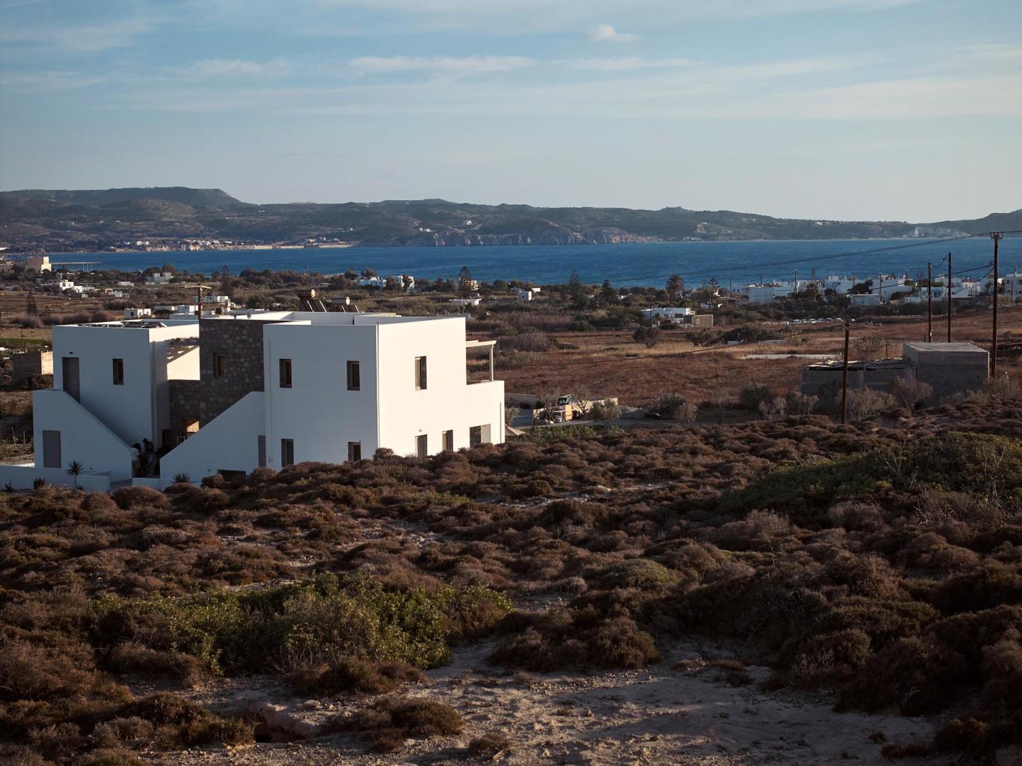 Kedros Milos Suites Adamantas  Exteriör bild