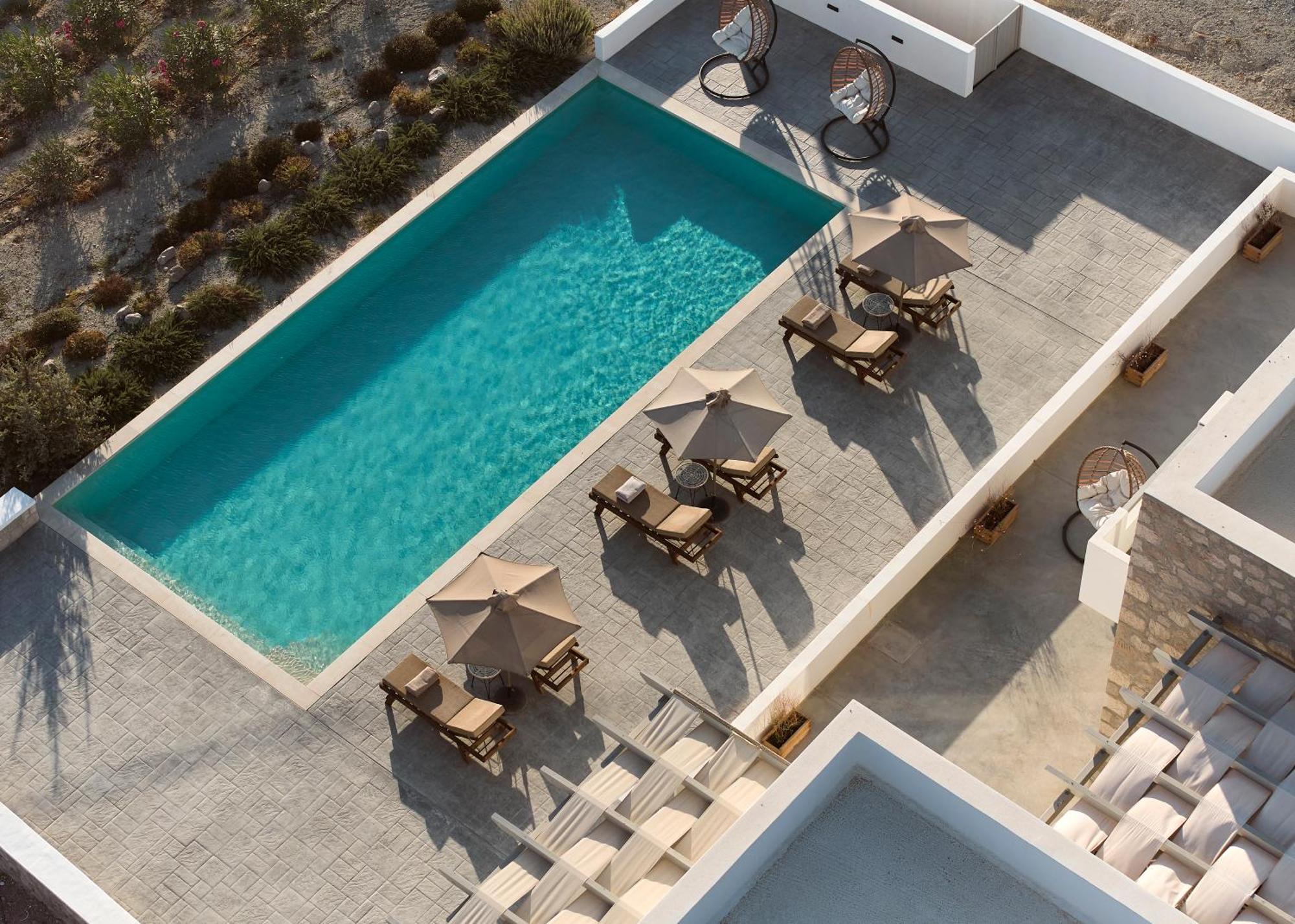 Kedros Milos Suites Adamantas  Exteriör bild