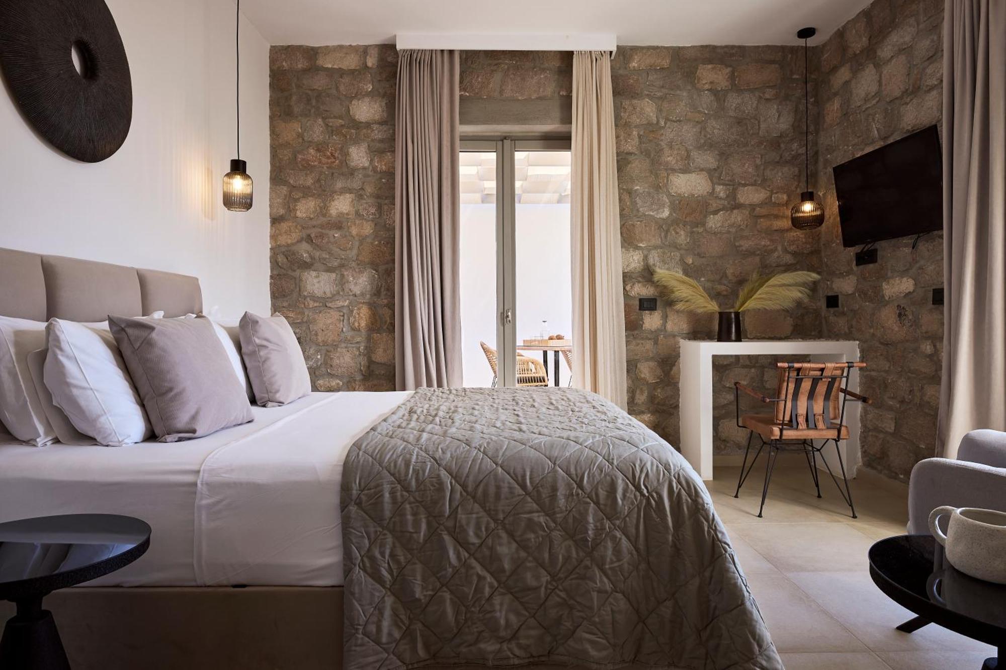 Kedros Milos Suites Adamantas  Rum bild