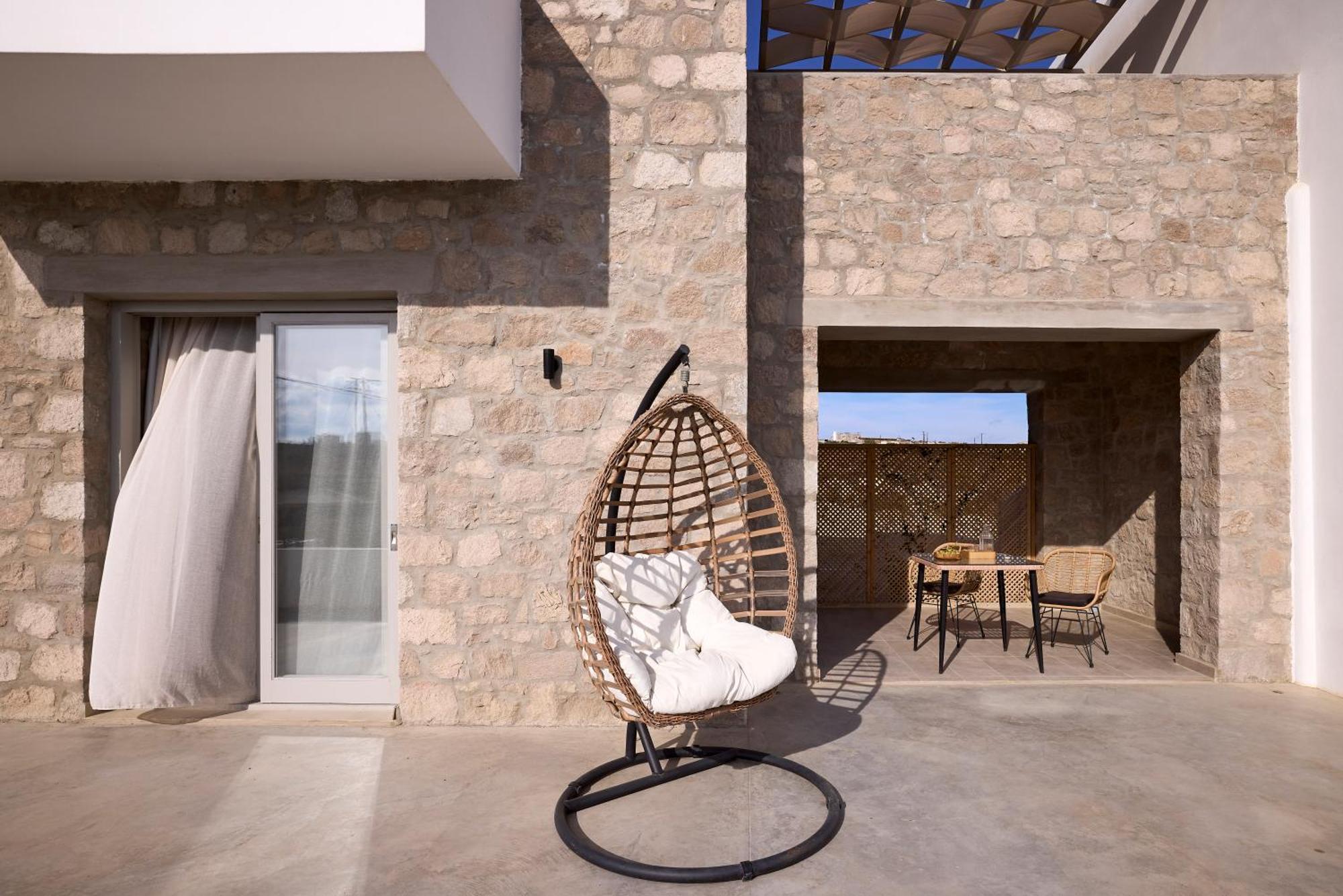 Kedros Milos Suites Adamantas  Exteriör bild